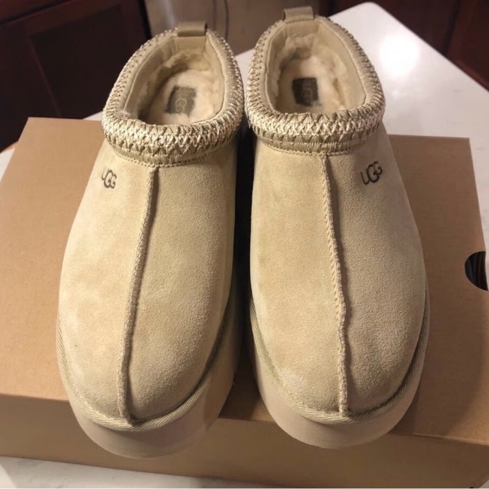 UGG Sand Tazz platform slippers